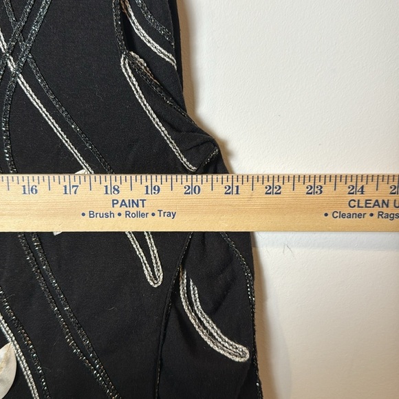 Lauren Michelle Black and Silver 3/4 Sleeve Embroidered Appliqué Blouse size XL - Picture 7 of 8